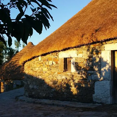 Casa Anton O Cebreiro ゲストハウス O Cebrero